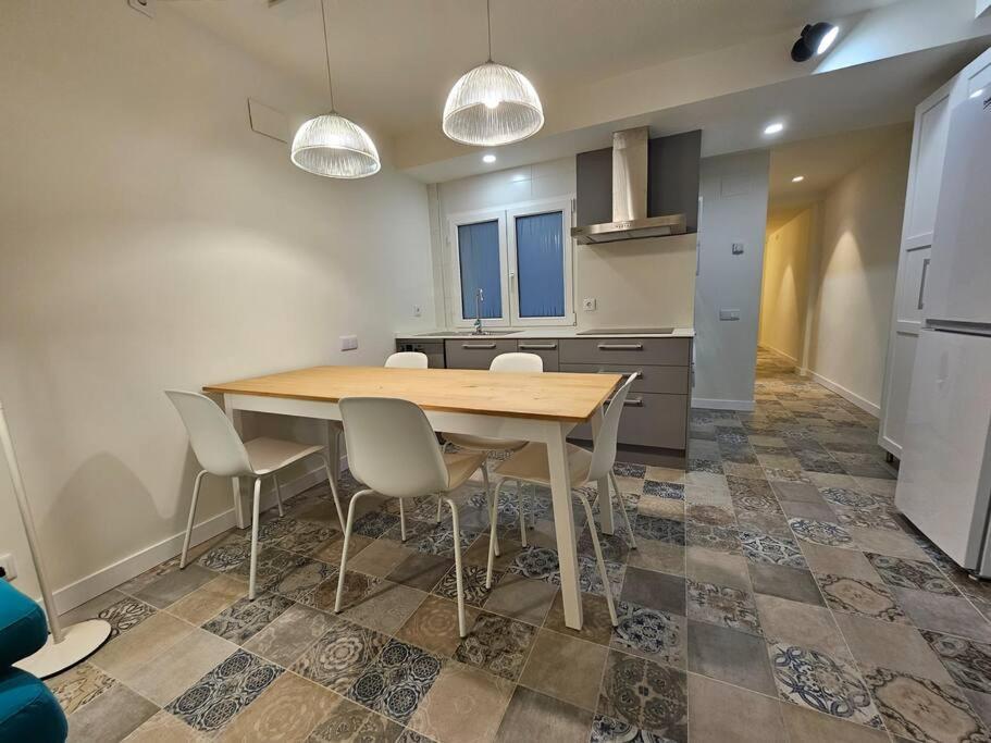 1A100 Moderno Y Acogedor Apartment กิฮอน ภายนอก รูปภาพ